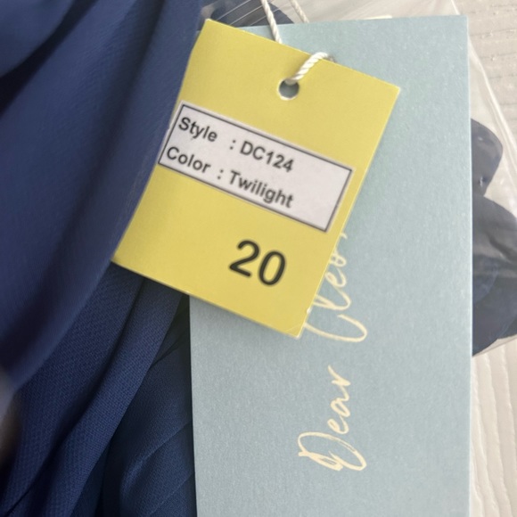 Dear Cleo bridesmaid dress- Twilight NWT - Picture 4 of 7